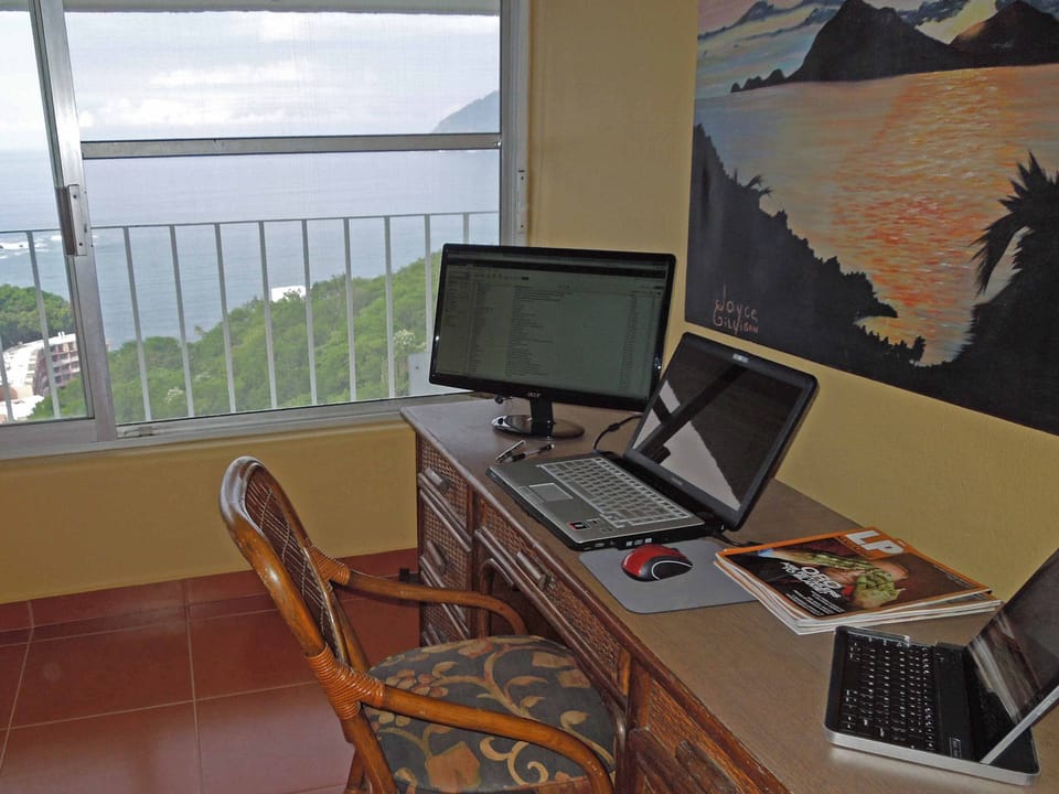 "Home office" in the master with wireless Internet throughout the unit