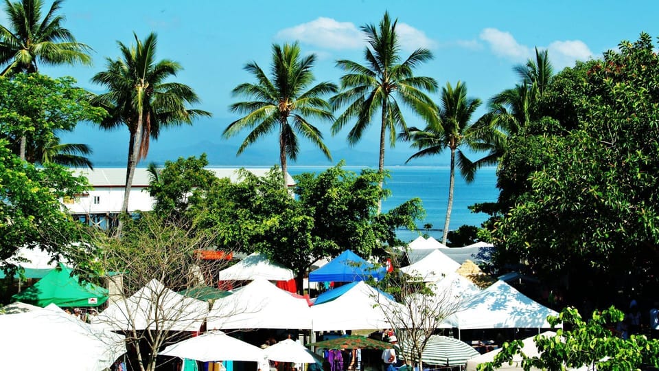 Sunday is market day in Port Douglas - just a 5 minute walk from the apartment. 