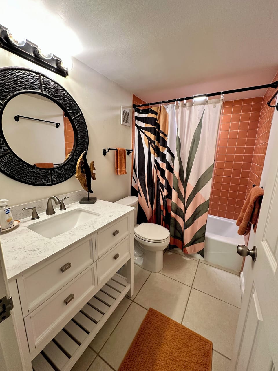 Second bath room