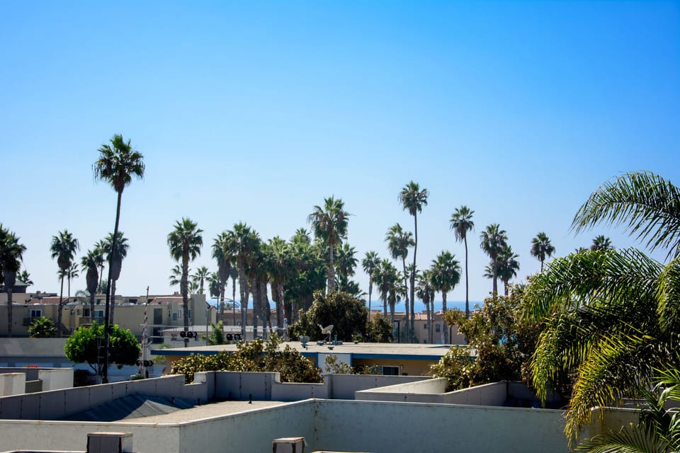 Ocean View From Deck - Only 300 Yards Away From The Shore!