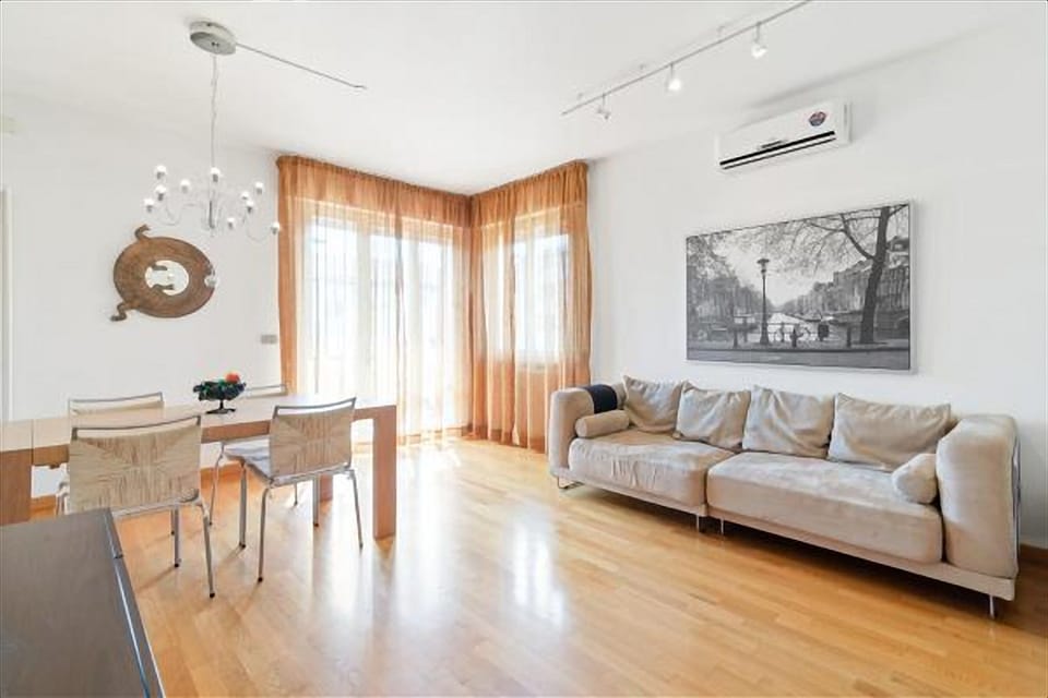 Apartment, 2 Bedrooms | Living area