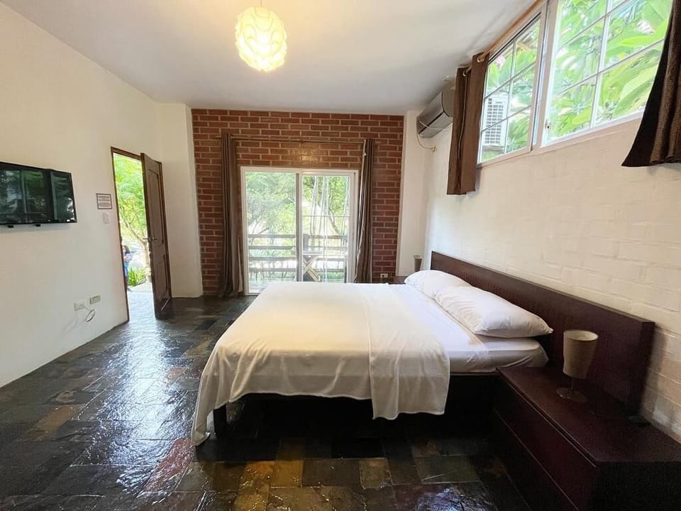 Standard Double Room, Multiple Beds, Garden View | Blackout drapes, iron/ironing board (on request), bed sheets
