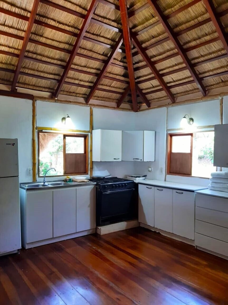 Family Cabin, 1 Bedroom, Garden View | Private kitchen | Mini-fridge