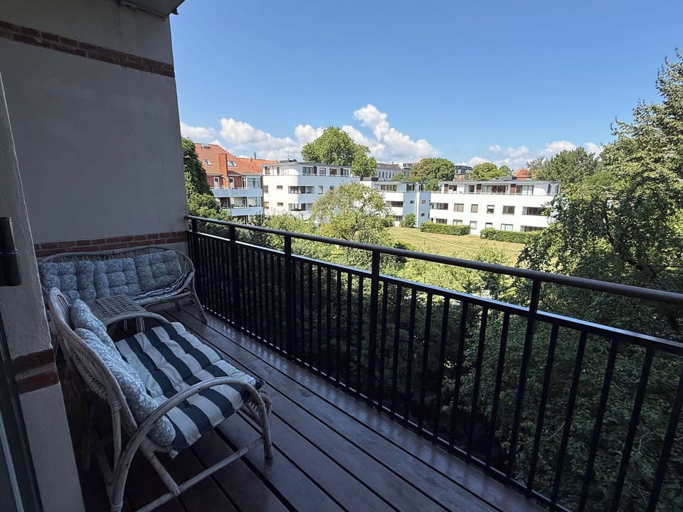Balcony / Terrace / Patio