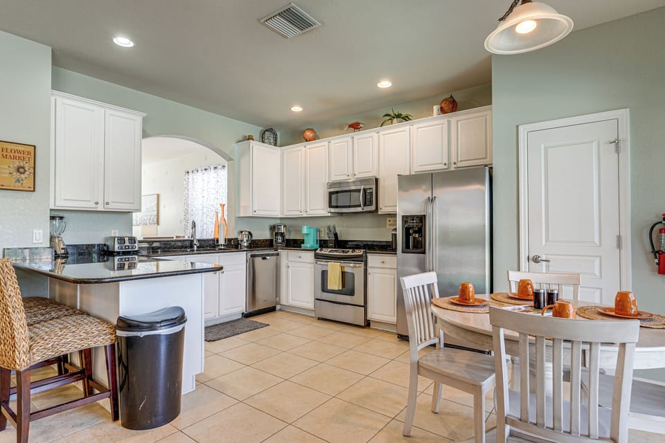 Kitchen | Cooking Basics | Dishware/Flatware | 1st Floor