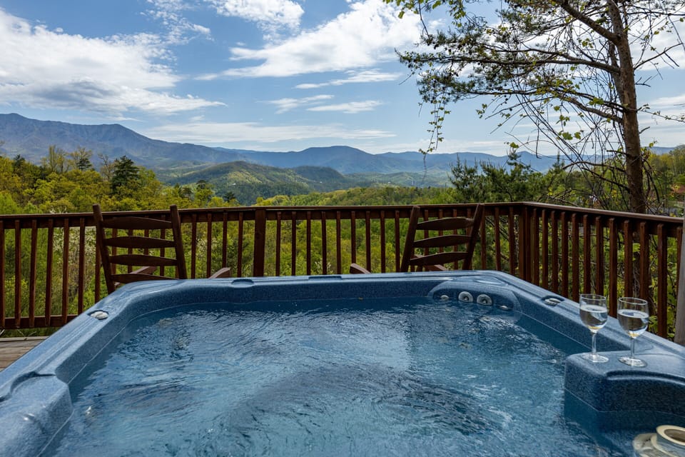 Over sized Hot Tub with gorgeous view
