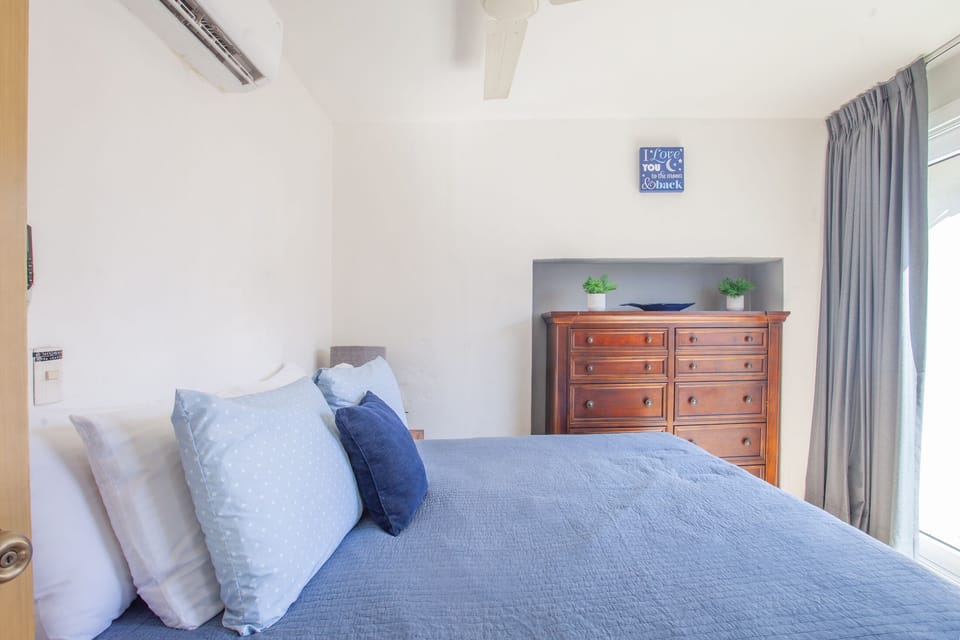 Condo - Image 15