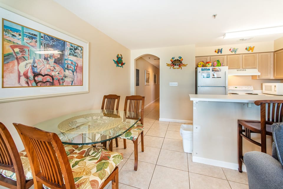 Dining room table