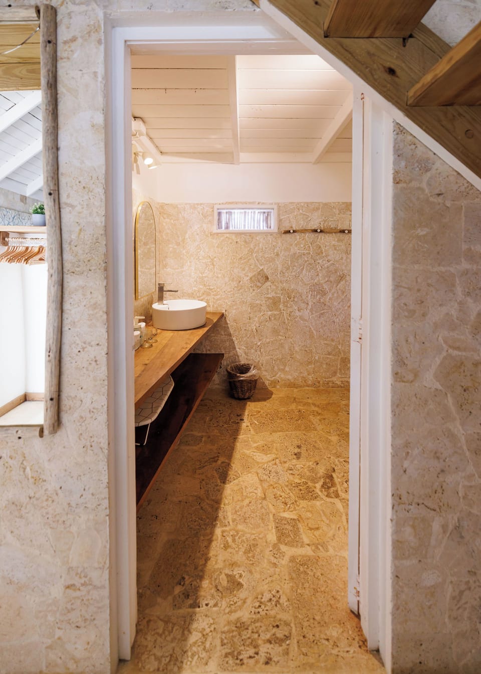 Family Loft, Multiple Beds, Beach View | Bathroom | Shower, rainfall showerhead, free toiletries, hair dryer