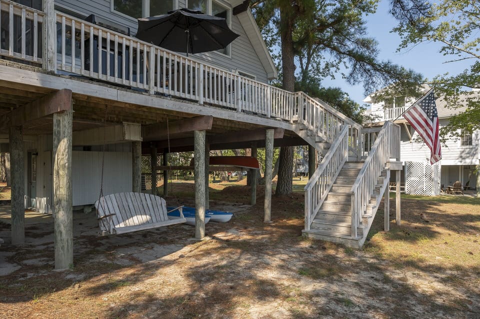 Wander down to enjoy your Waterfront Backyard.