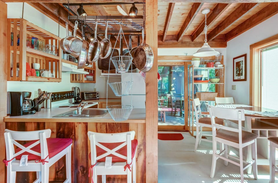 The Chef in the Family will love the well-stocked Kitchen.