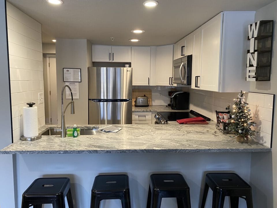 Breakfast Bar