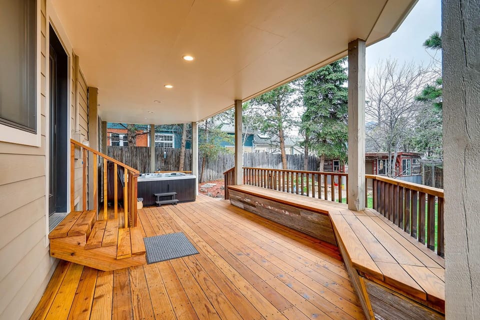 Nice back patio.  Photo does not include the table and chairs that accompany. 