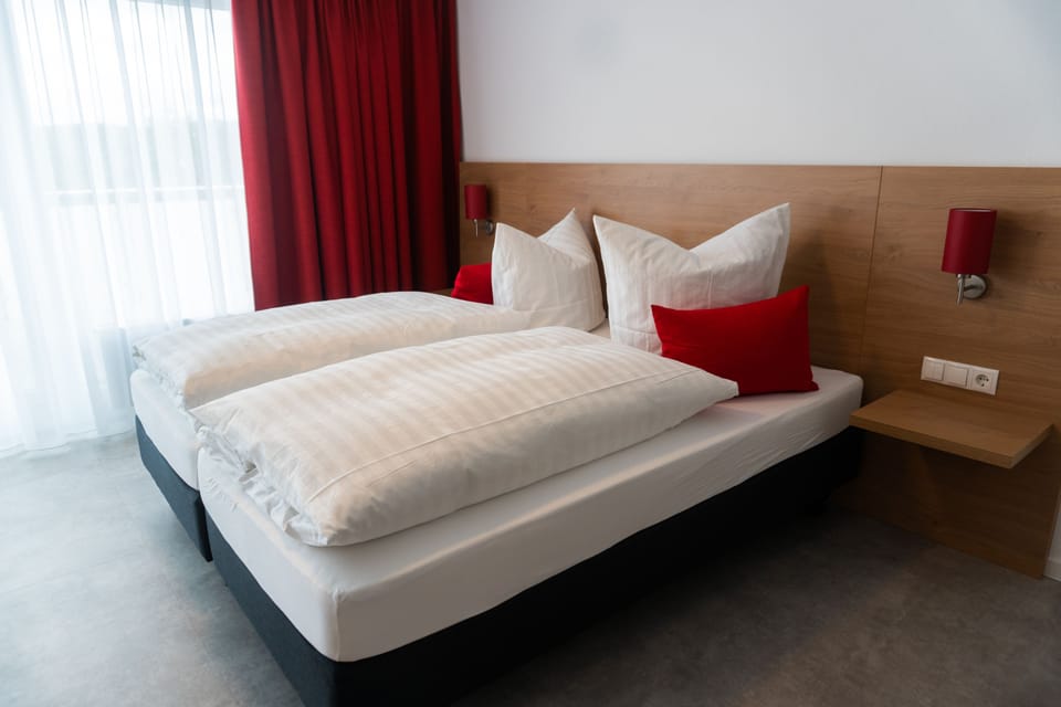 Premium Double Room | In-room safe, desk, blackout drapes, soundproofing