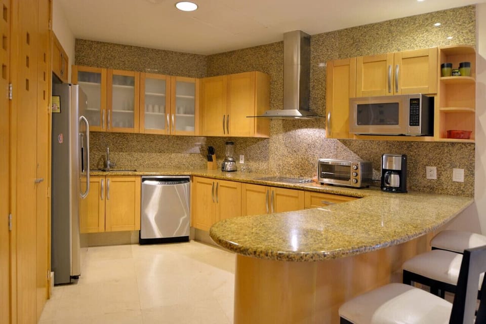 Fully equipped kitchen