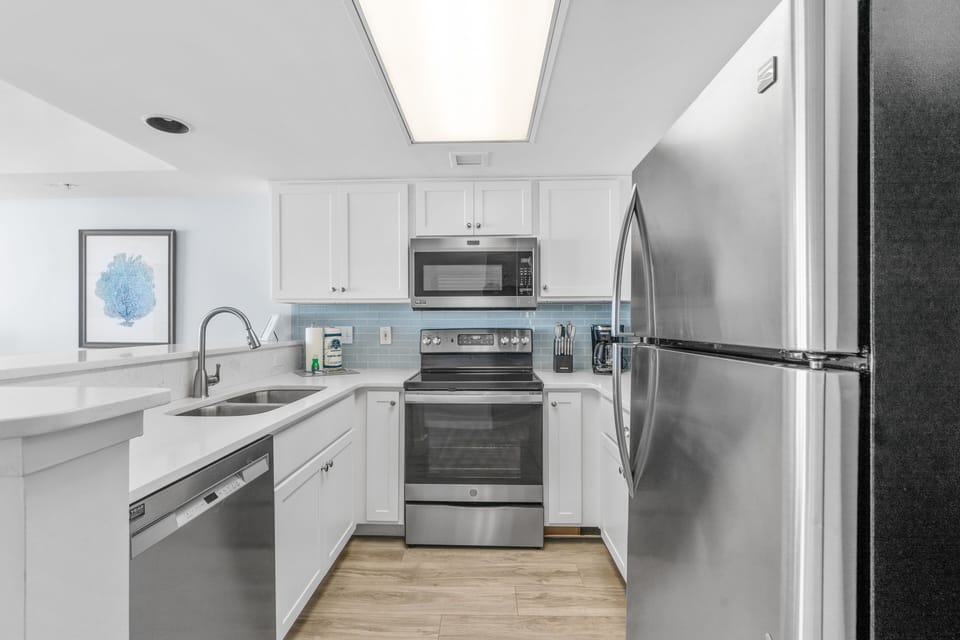 Remodeled fully stocked kitchen