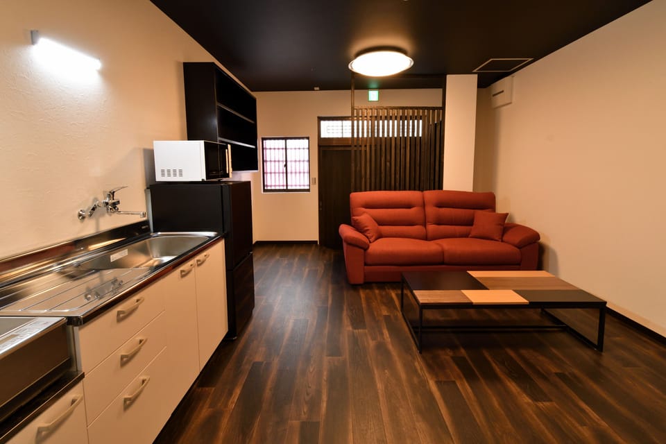 Private Vacation Home | Living area | 50-inch flat-screen TV with digital channels, TV