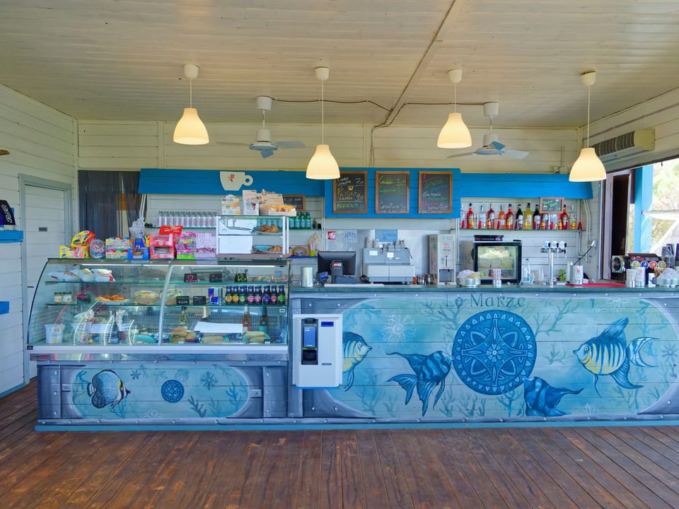 Beach bar