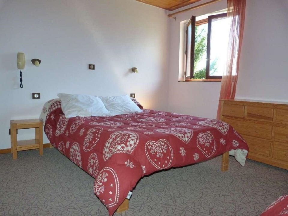 Iron/ironing board (on request), cribs (free), rollaway beds (surcharge)
