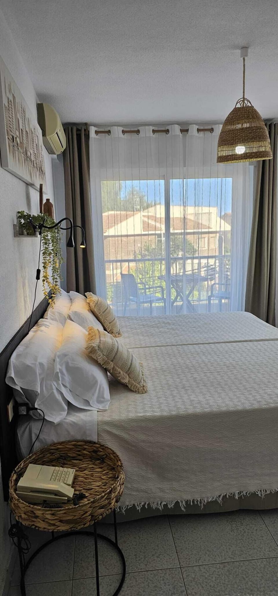 Superior Double Room | Desk, WiFi, bed sheets