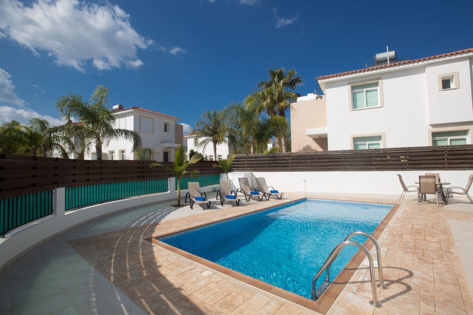 Large garden with private pool