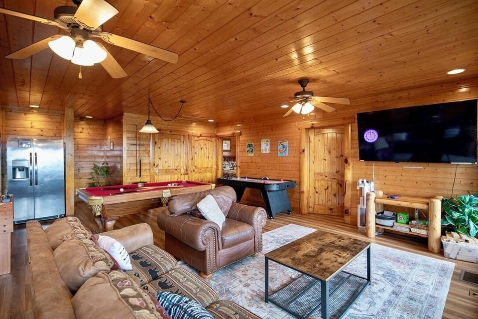 Game Room, Foosball/ Pool / Air hockey Table, Arcade, Refrigerator, sleeper sofa