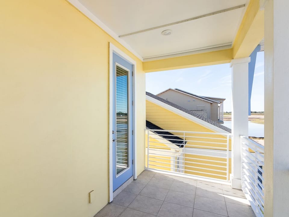 Upstairs Balcony