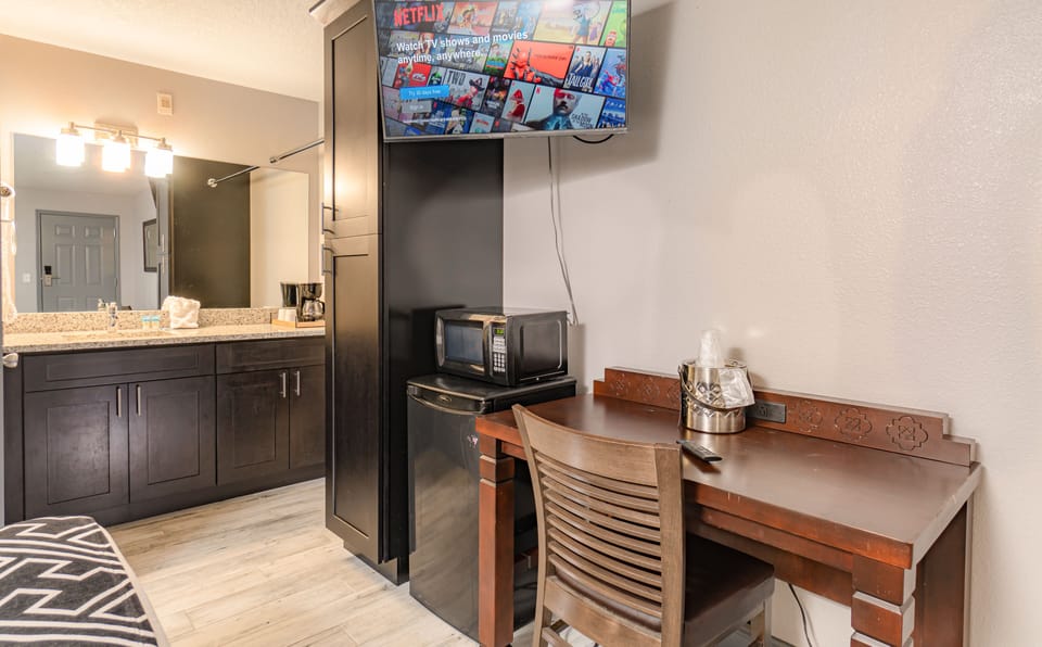 Premium Room | Television