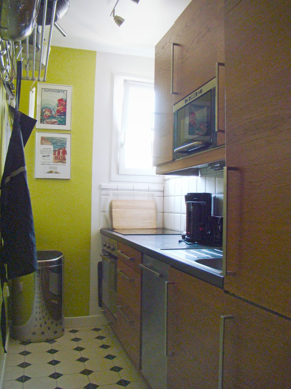 Well equiped kitchen : dishwasher, microwave, freezer, fridge; espresso machine