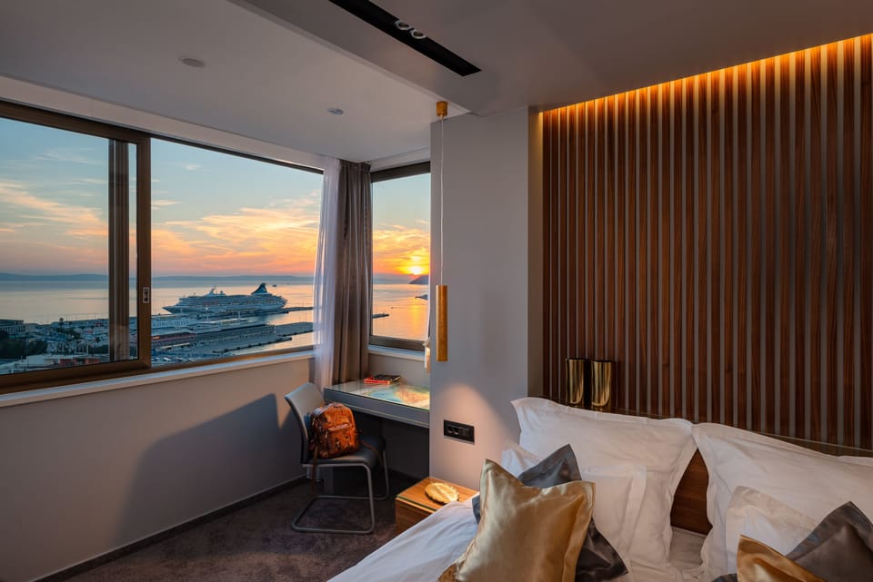 Studio Suite, Sea View | Beach/ocean view