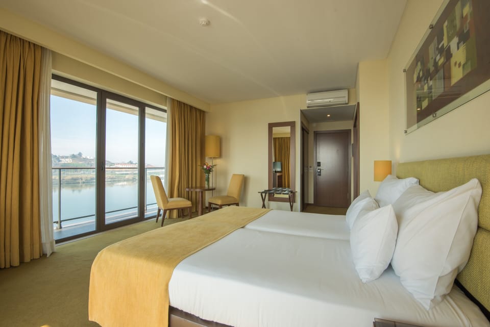 Minibar, in-room safe, desk, soundproofing