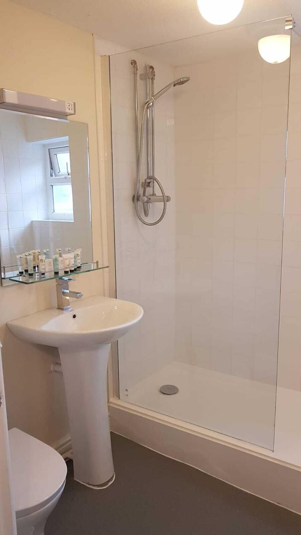 Standard Double Room (Room 6) | Desk, iron/ironing board, free WiFi, bed sheets