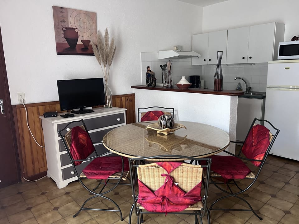 Family Apartment | Living area