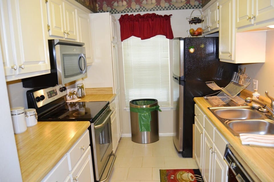 169CordLn-Kitchen