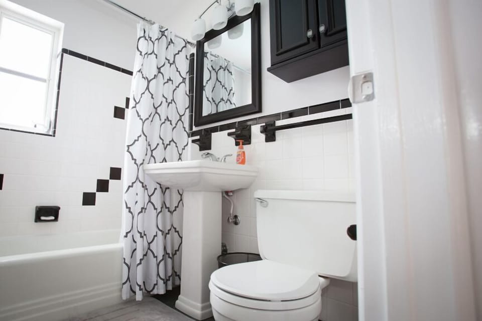 Bathroom #2