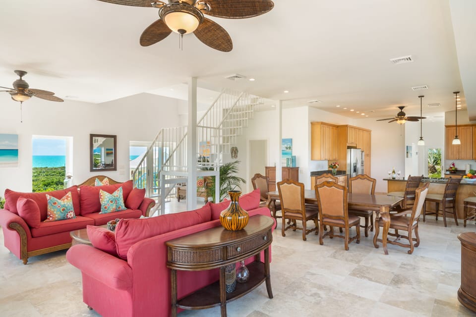 Lovely interior for larger groups!