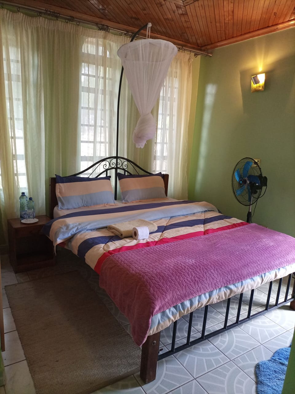 Standard Room, Non Smoking, Garden View | Desk, cribs/infant beds, rollaway beds, free WiFi