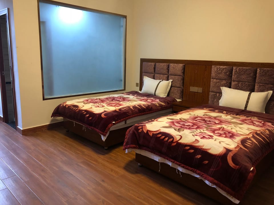 Standard Twin Room | Blackout drapes, WiFi (free)