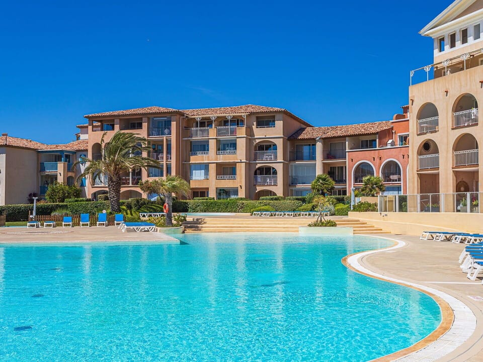 Resort, Swimming Pool, Resort Town, Hotel, Seaside Resort, Beach, Thermae, Vacation, Villa