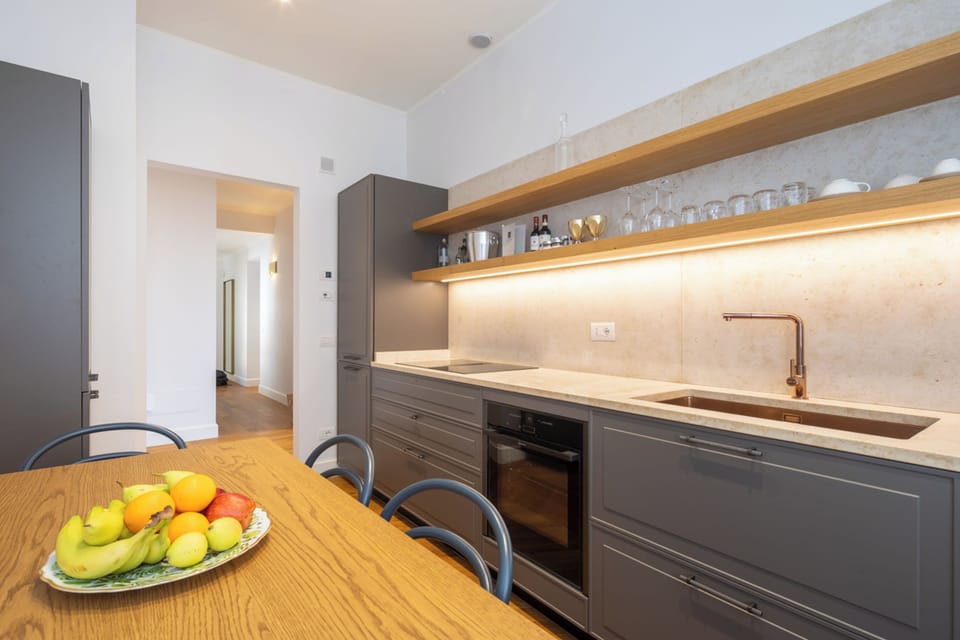 Suite | Private kitchen | Electric kettle