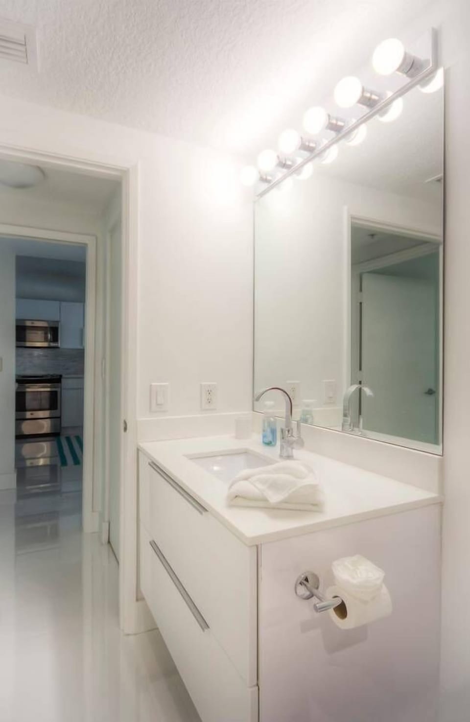 principal bathroom