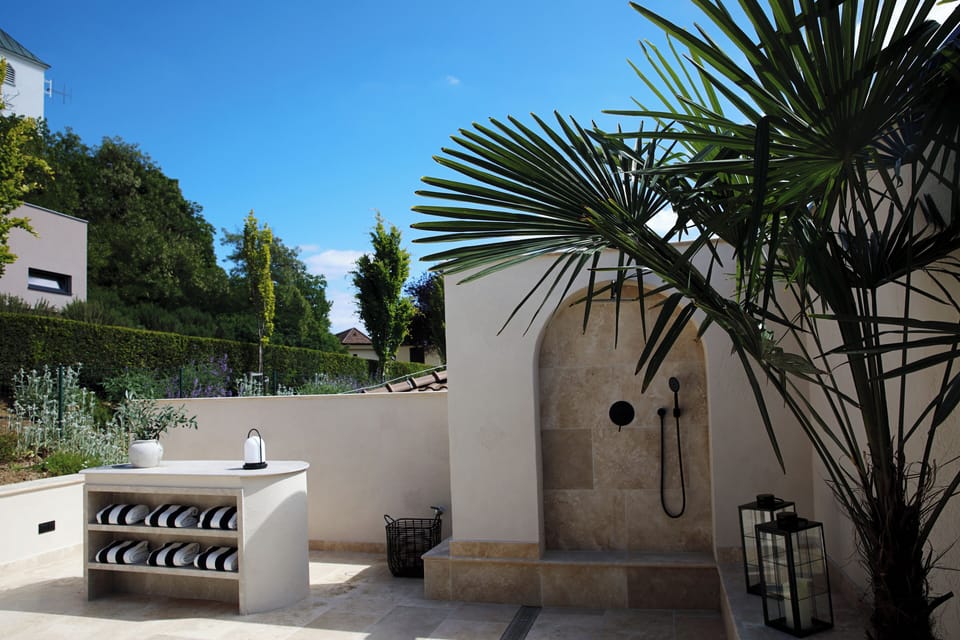 Seasonal outdoor pool, pool umbrellas, sun loungers