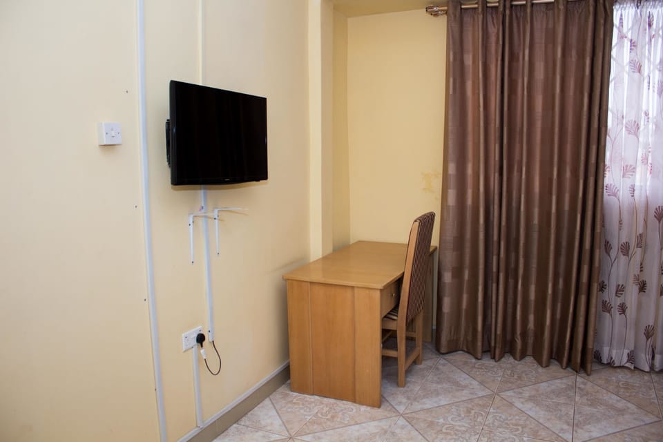 Executive Double Room, Non Smoking | Room amenity
