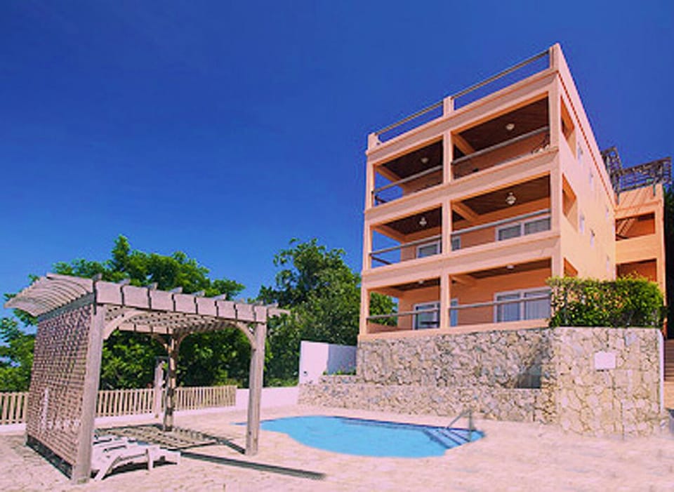 Fantastic location with stunning views
