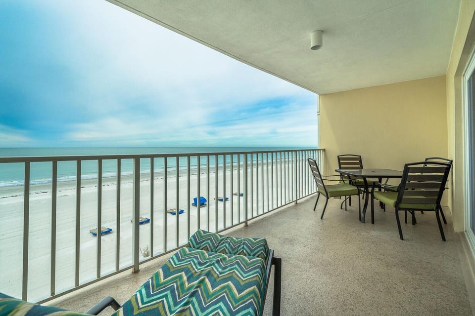 Direct Gulf front view from your private balcony