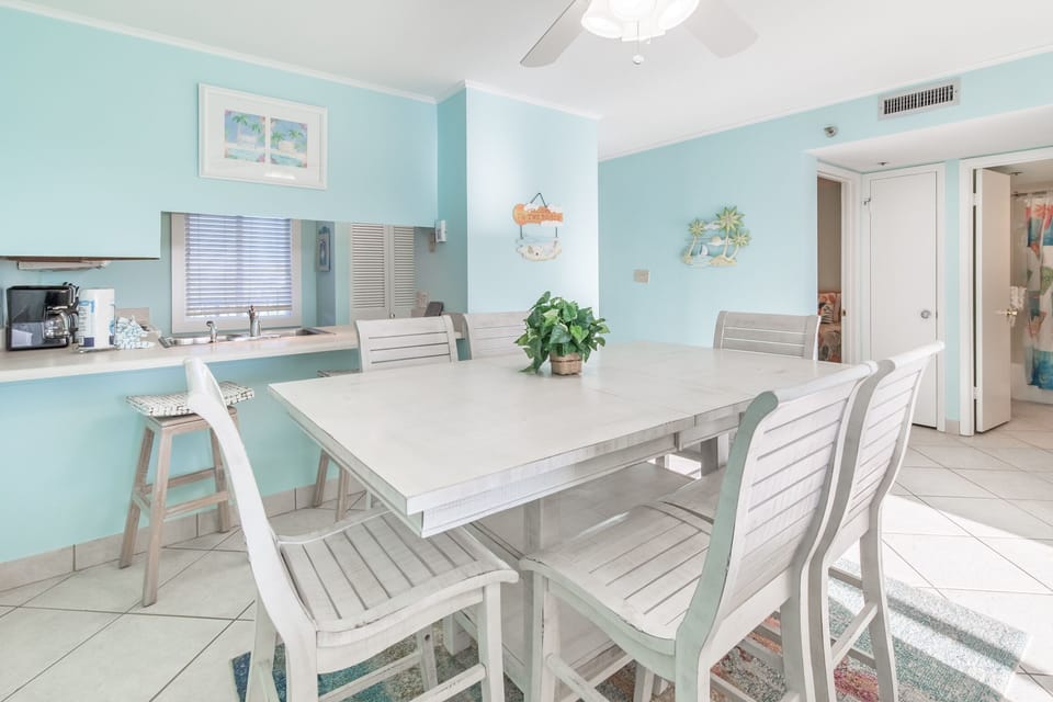 Additional seating at the kitchen's eat-in bar