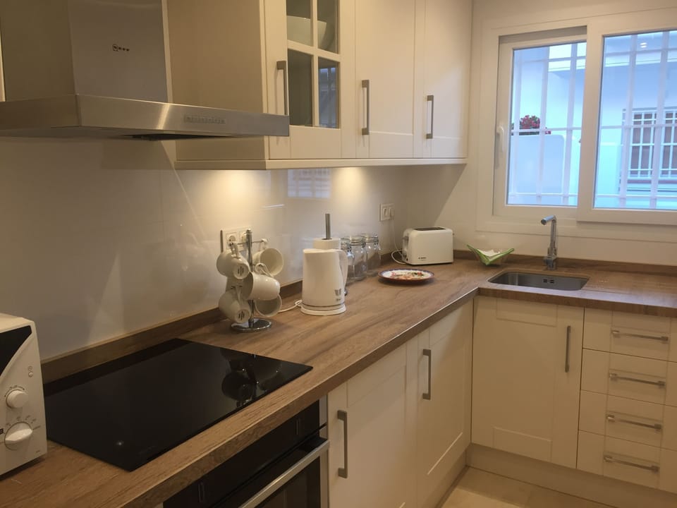 Fully refurbished kitchen