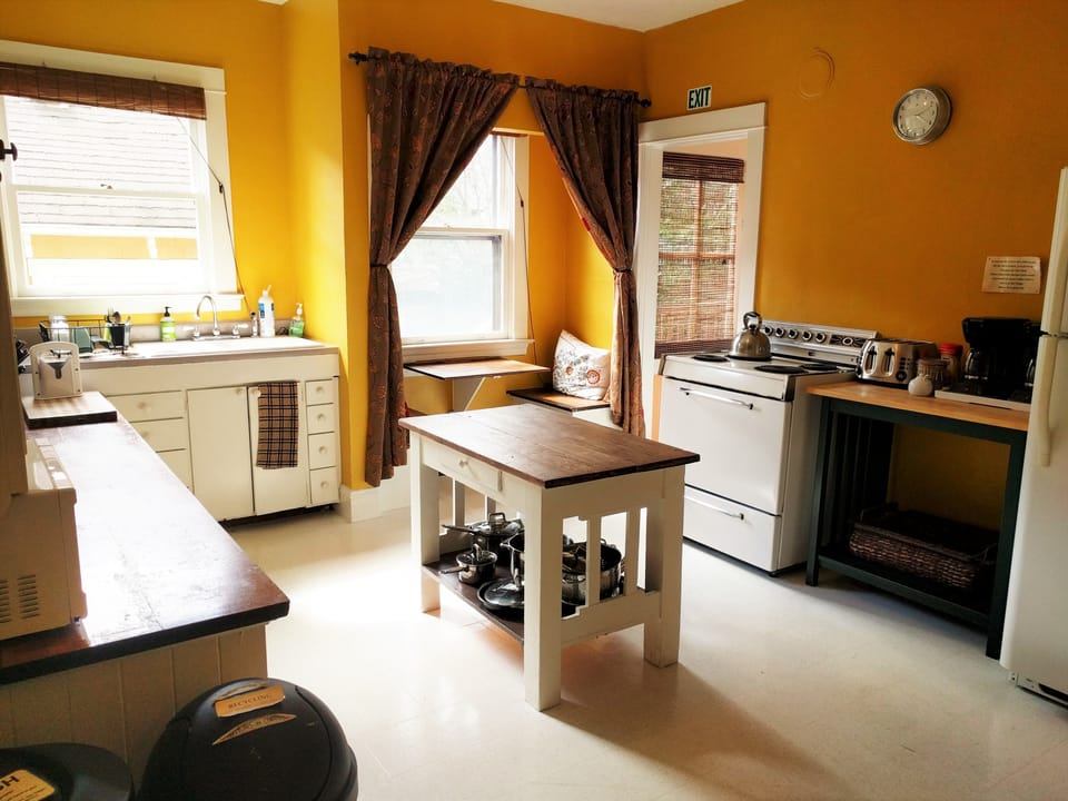 Shared fridge, microwave