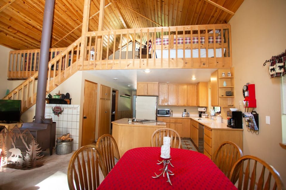 kitchen /Dinning 
