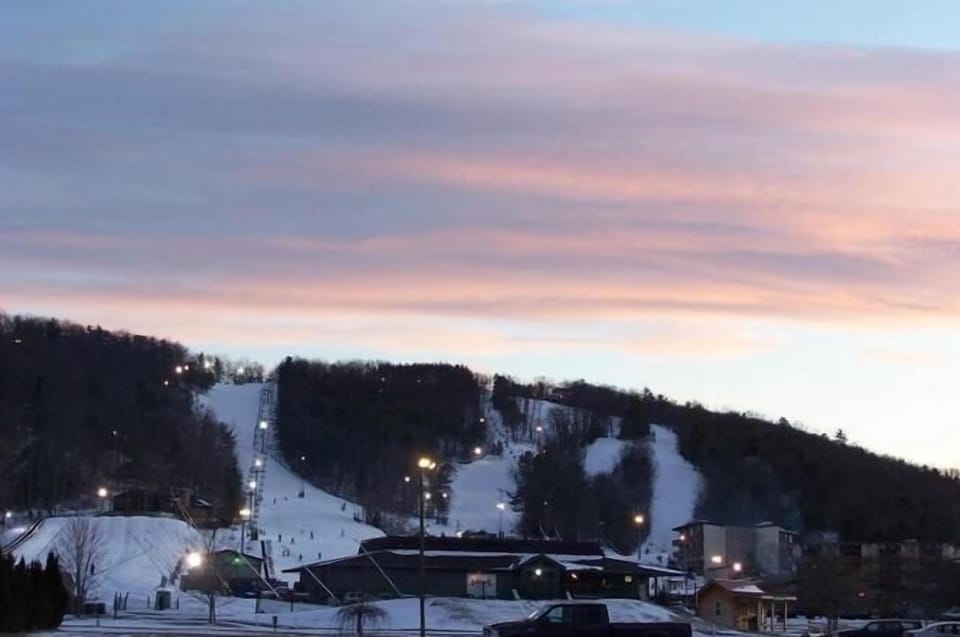 Ski Slopes @ Bryce Resort